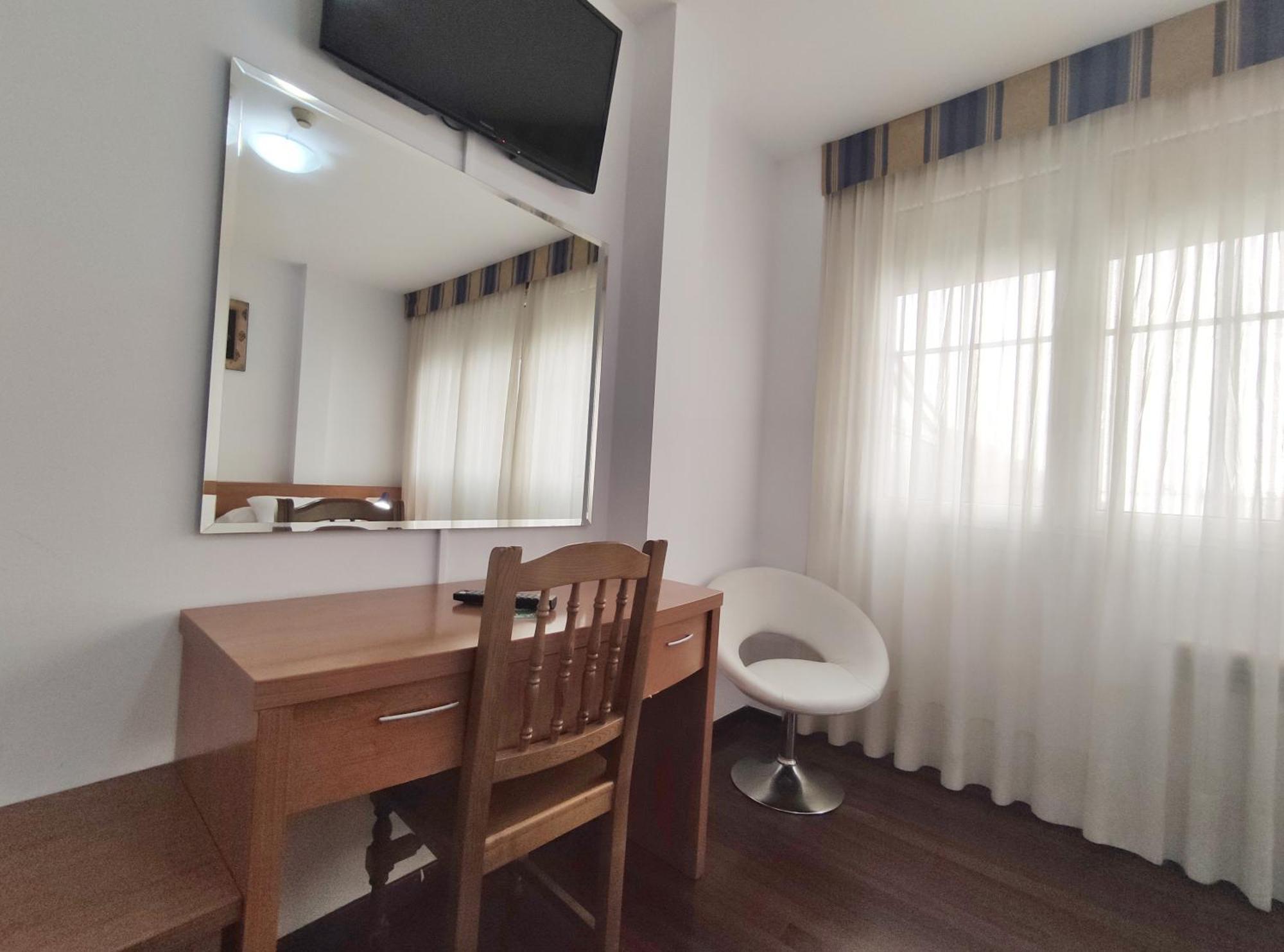 Hotel Horreo By Bossh! Hotels Santiago de Compostela Bagian luar foto