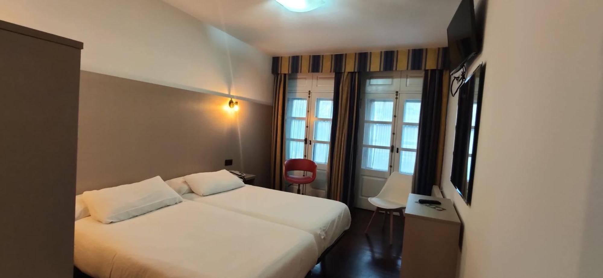 Hotel Horreo By Bossh! Hotels Santiago de Compostela Bagian luar foto
